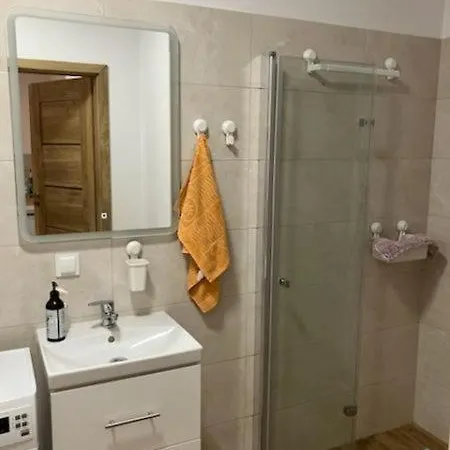 Pozaryskiego 35